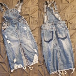 Overall skirt